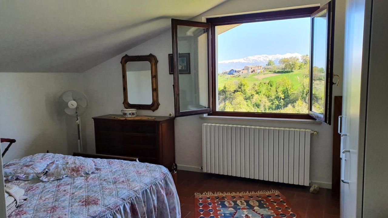 Casa Ciuffina Bed & Breakfast Civitella Casanova ภายนอก รูปภาพ
